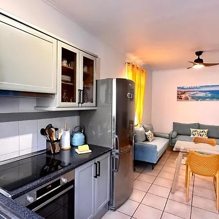 Seaview House Tatil Evi *